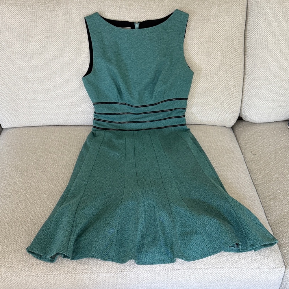 Kay Unger Teal Sleeveless Mini Dress